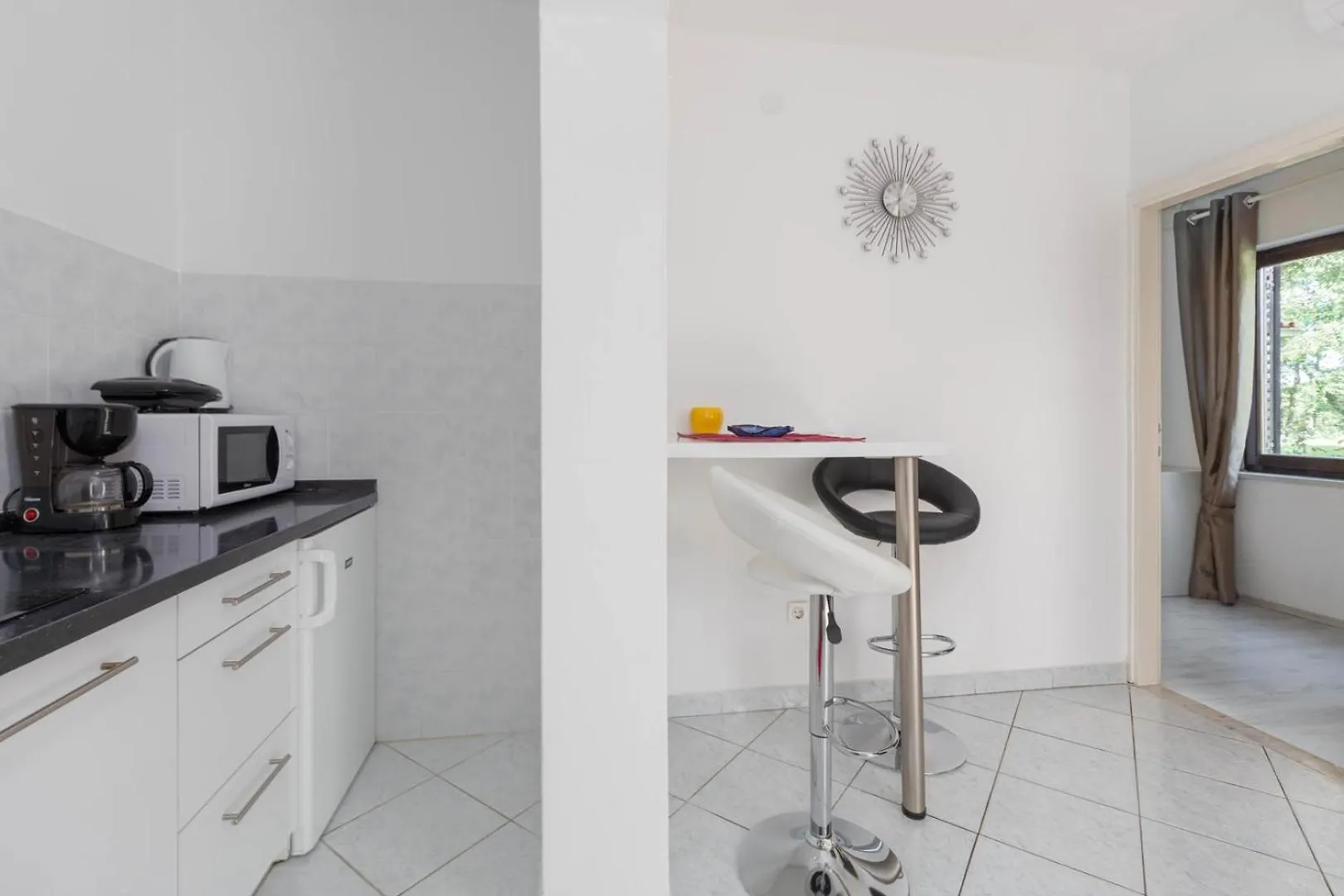 Apartment Susnjic Studio With Pool, Children Playground And Terrace Baderna Croatia